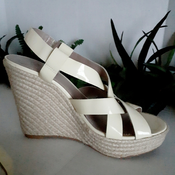 Vince Camuto Hattie Espradrille Wedge Slingback - Picture 15 of 16